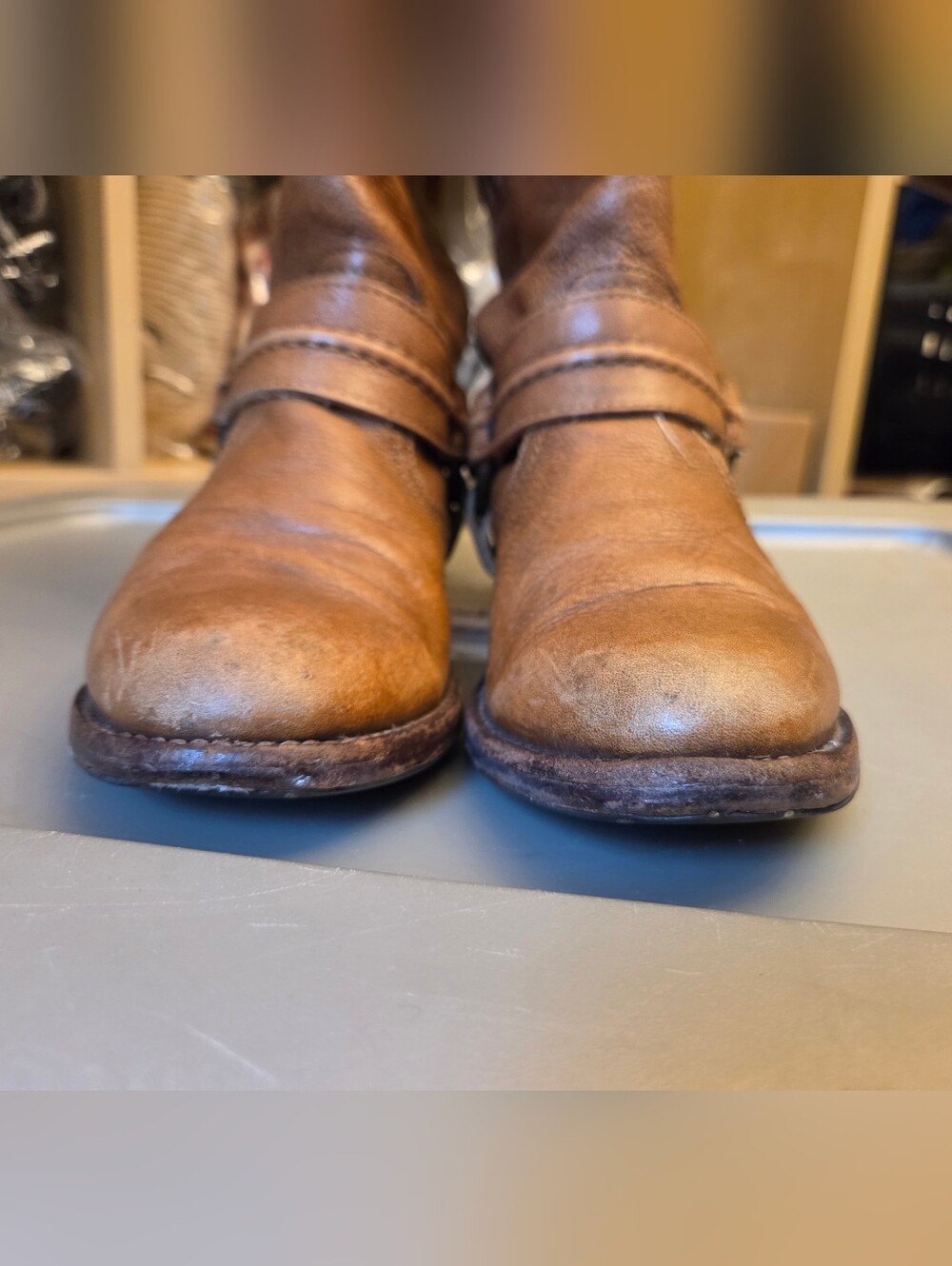 Frye Maxine Trapunto Shortie Boots – Distressed Leather – Size 6.5 - Picture 11 of 12